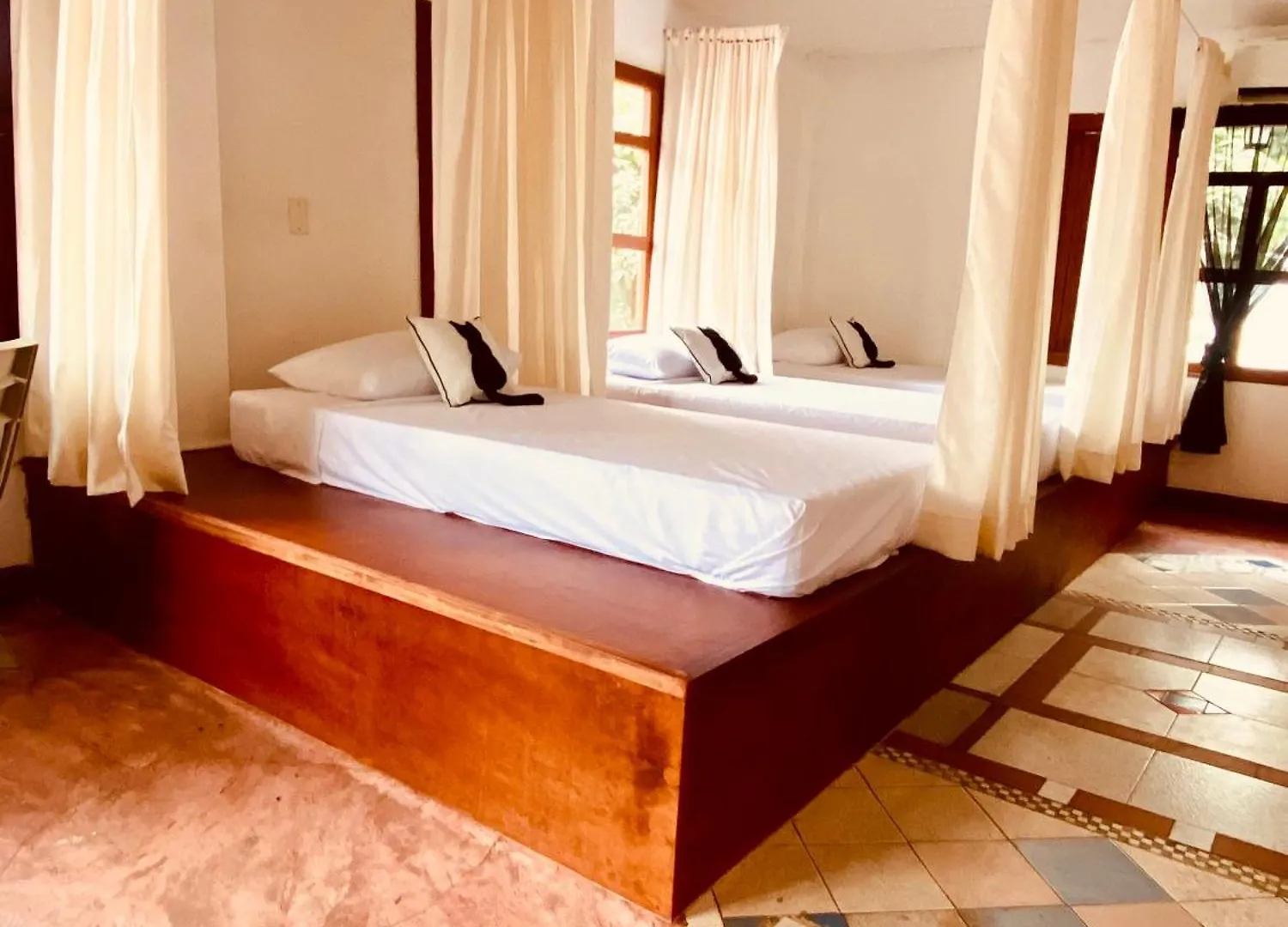 Hostal Patio Del Rio Cali Gæstehus