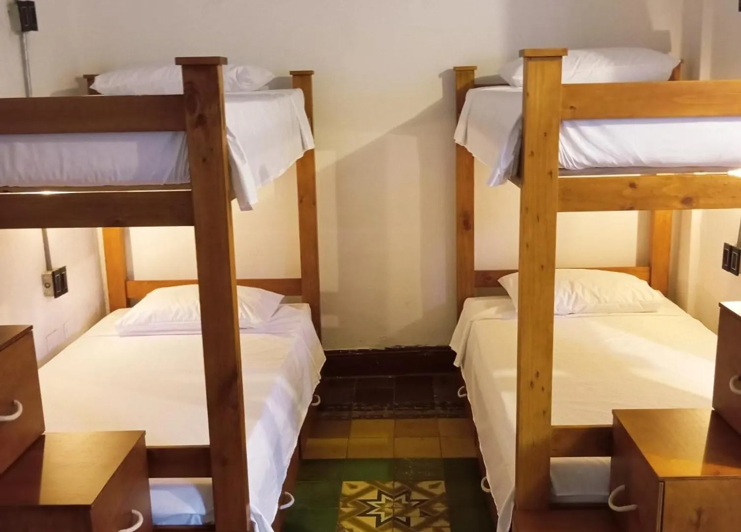 Hostal Patio Del Rio Cali Gæstehus